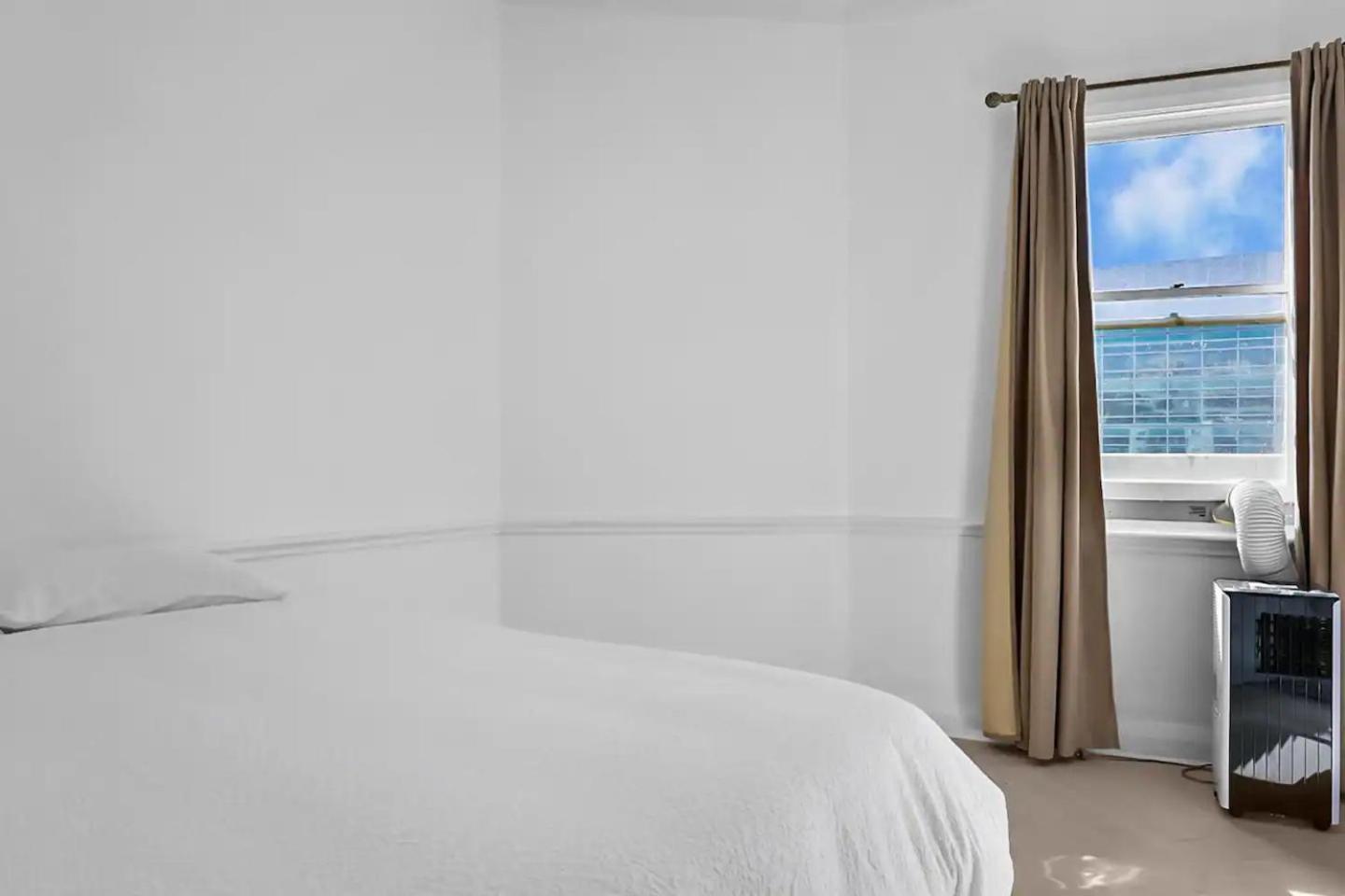 Venus By The Harbour Budget Hotel シドニー エクステリア 写真